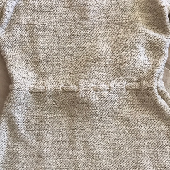 BCBG MAXAZRIA SWEATER - Picture 9 of 11